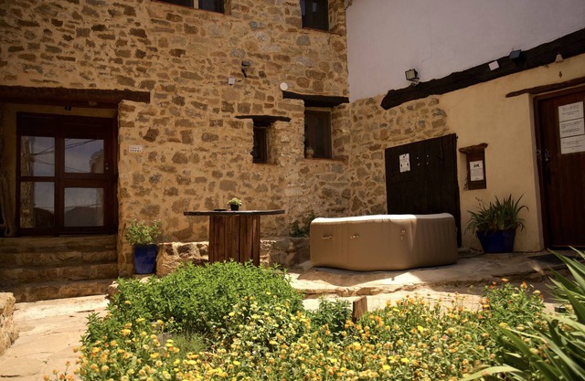Apartment "Casa de los Sueños - Escala" with Shared Terrace, Wi-Fi & A/C