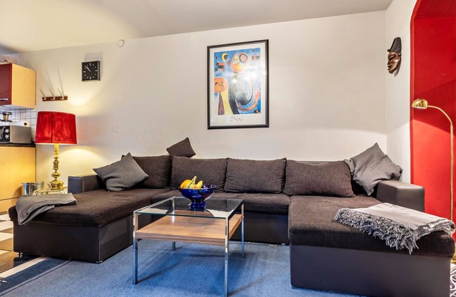 Apartment 'Einzimmer Appartment' with Private Terrace and Wi-Fi