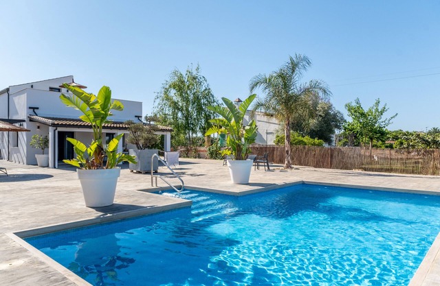 Apartment 'La Vuelta 4' with Mountain View, Wi-Fi and Air Conditioning