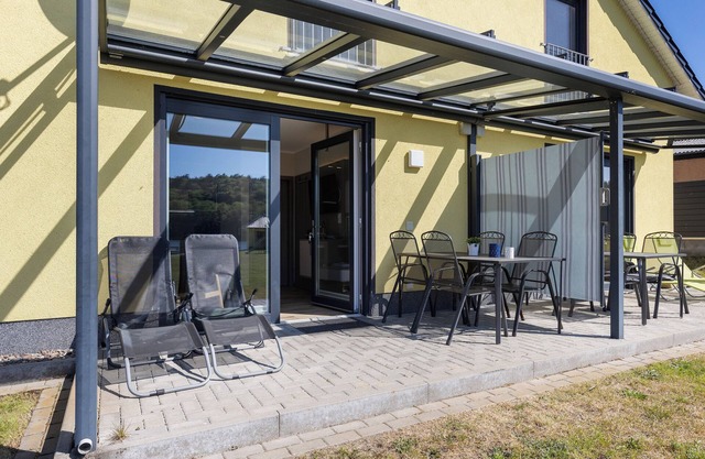 Apartment 'Ferienwohnung 2' with Shared Garden and Wi-Fi