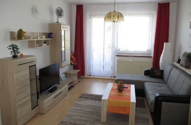 Apartment 'Ferienwohnung Schlieben' with Balcony and Wi-Fi