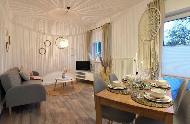 Apartment 'Ferienwohnung Sonneberg' with Private Terrace and Wi-Fi