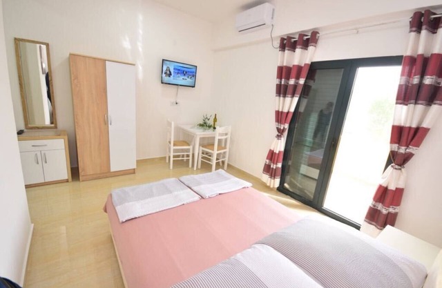 Apartment for 2 guests with sea view in Herceg Novi