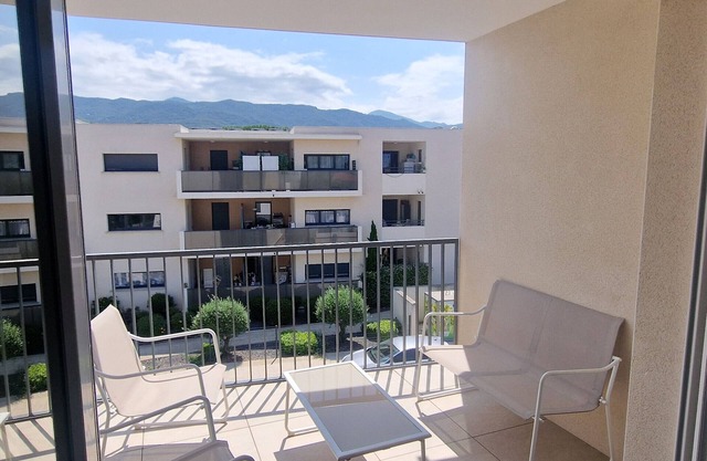Apartment for 4 in Argelès-sur-Mer with AC, WIFI and parking