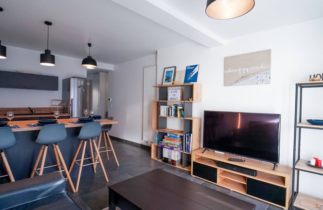 Apartment for 4 people with tennis condominium