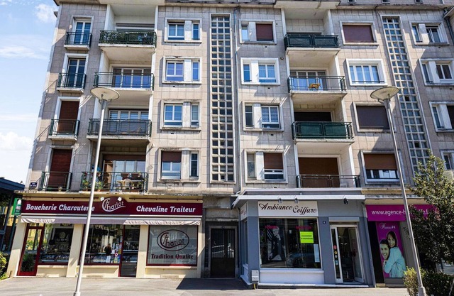Apartment a stone's throw from the town center