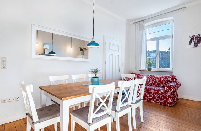 Apartment 'Freunde Wg' with Shared Garden and Wi-Fi