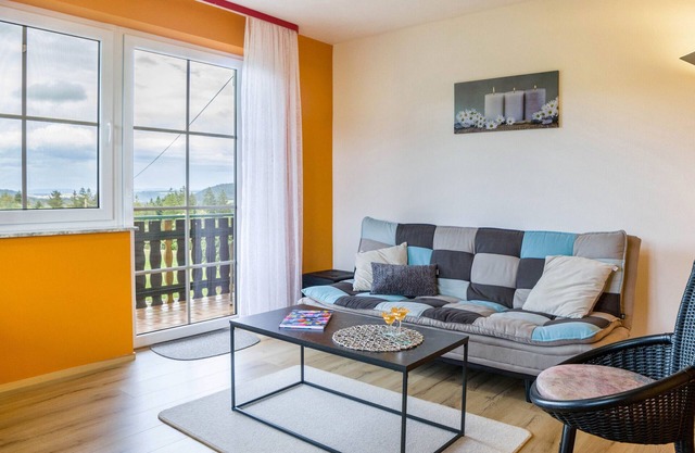 Apartment 'Fuchs' with Mountain View, Shared Garden and Wi-Fi