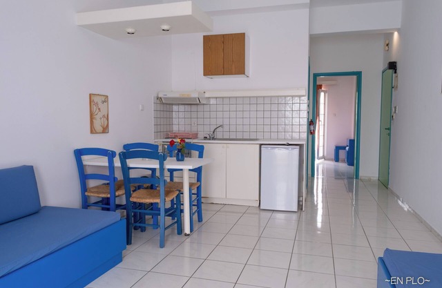 Apartment for 4 pax with Sea View-200 meters from the beach