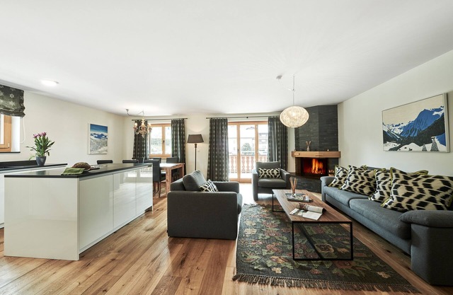 Apartment 'Heidpark' with Balcony and Wi-Fi