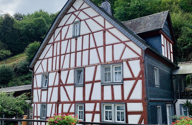 Apartment in a romantic half-timbered house on the Middle Rhine
