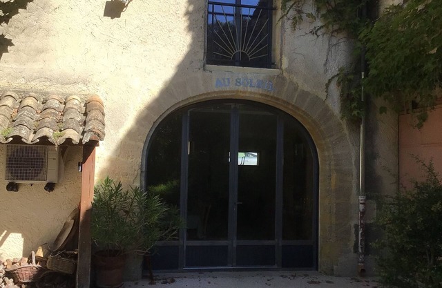 APARTMENT IN A FARMHOUSE NEAR THE CASTILLON WASHHOUSE