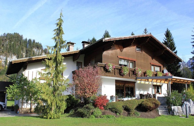 Apartment in Hinterbichl near Ski Bus