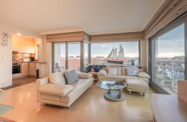 Apartment in Knokke-Heist with Sea Views
