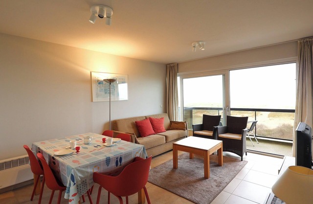 Apartment in Koksijde near Sandy Beaches