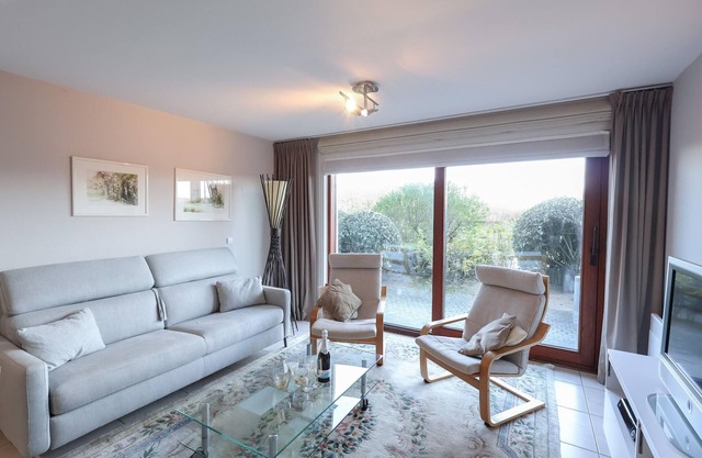 Apartment in Koksijde near the Beach