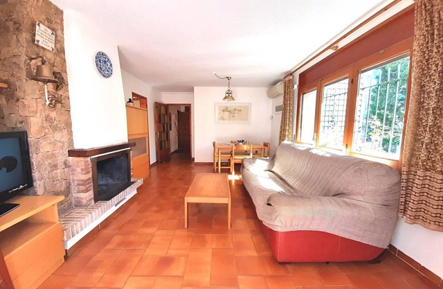 Apartment in Llafranc near Beach & Town