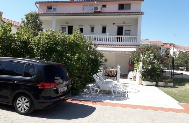 Apartment in Palit with Terrace, Air condition, WIFI, Washing machine (4386-1)