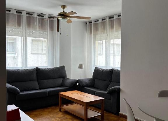 Apartment in Pontevedra's downtown Beach and Golf