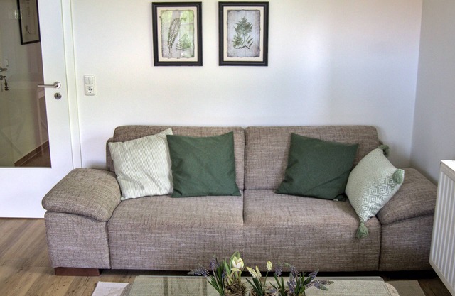 Apartment in quiet residential area, 3 min. walk to Trebbower See.