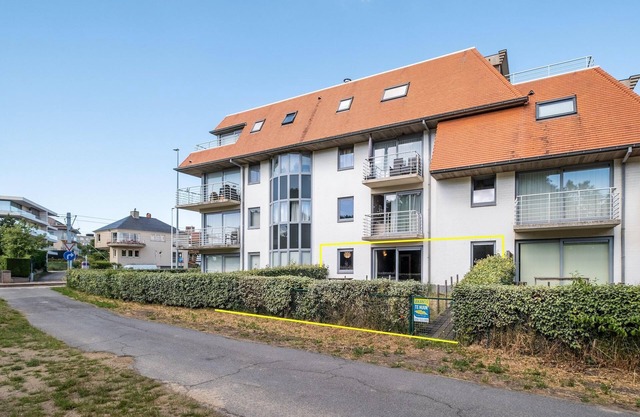Apartment in St-Idesbald near the Sea
