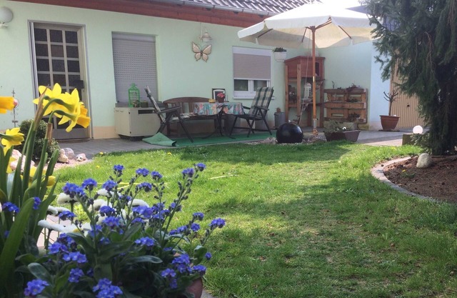 Apartment in the green nature garden - Fewo Grünes Haus