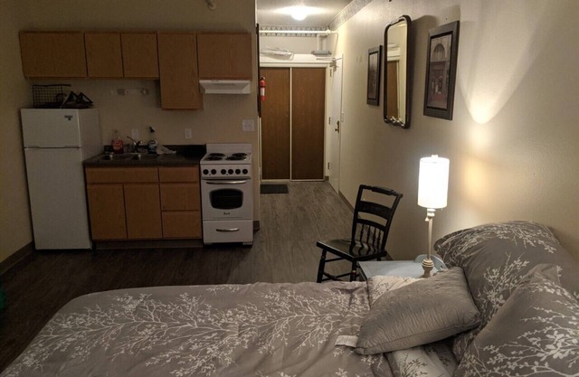 Apartment in The Historical Stahl House Building.