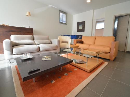Apartment in Zottegem with Bubble Bath, cleaning included