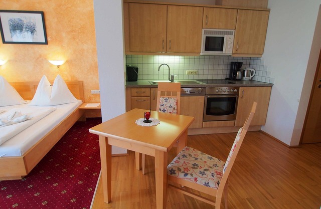 Apartment Kaibling, Labeck, Planai - guest house Hartweger