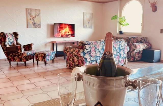 Apartment Kandelblick, up to 8 guests, near Freiburg & Europapark, great terrace