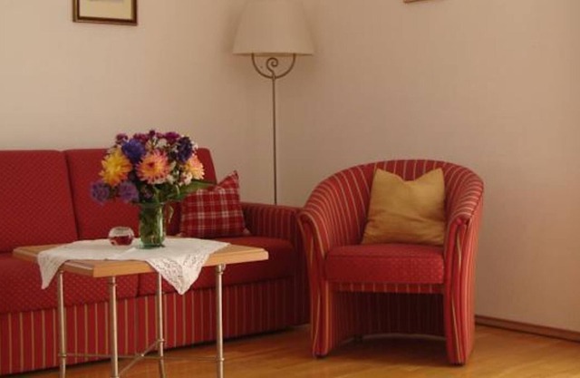 Apartment Karlstein - House Siller