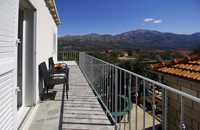 Apartment Marita - One Bedroom Apartment with Balcony