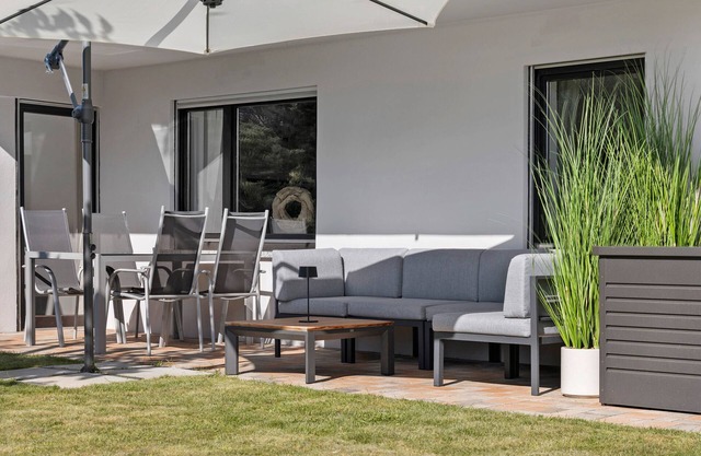 Apartment 'Mayer' with Private Terrace, Shared Garden and Wi-Fi