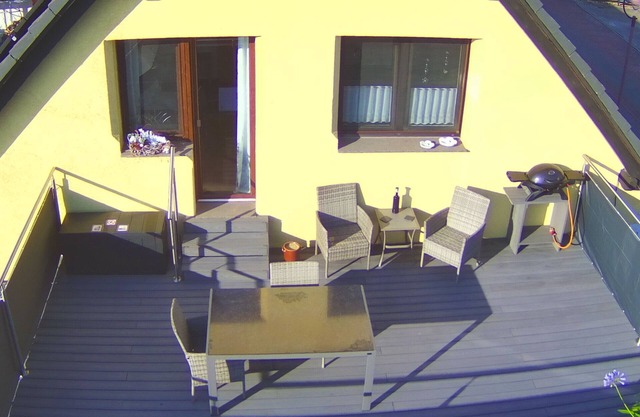 Apartment 'Mone's Kloetze' with Private Terrace, Wi-Fi and Air Conditioning