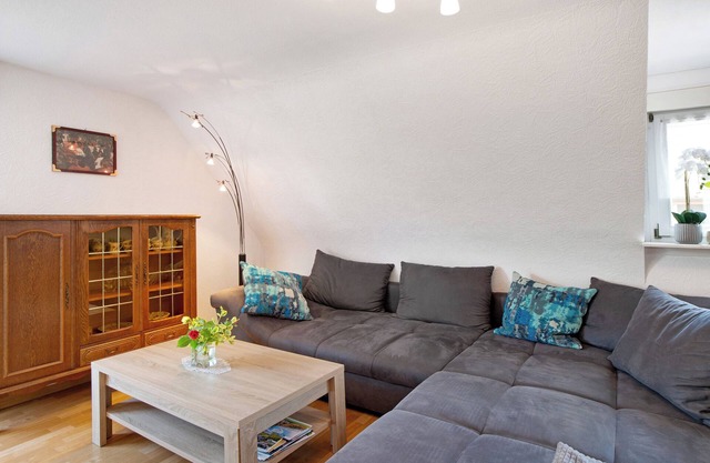 Apartment 'Monika' with Shared Garden, Balcony and Wi-Fi
