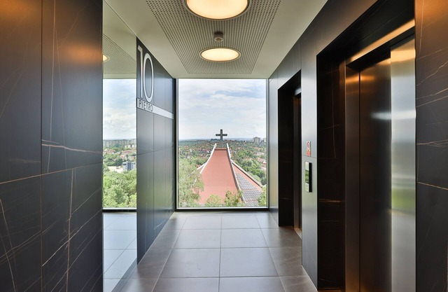 Apartment Morena Rakoczego by Renters