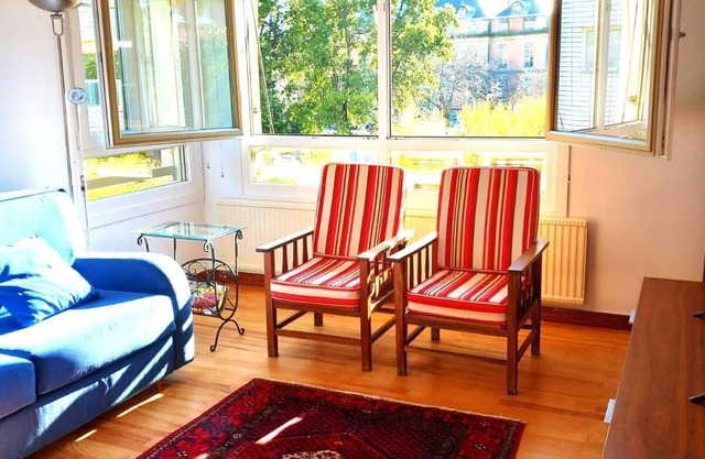 Apartment next to the beach and promenade maritim.