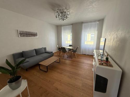 Apartment NUMBER 5