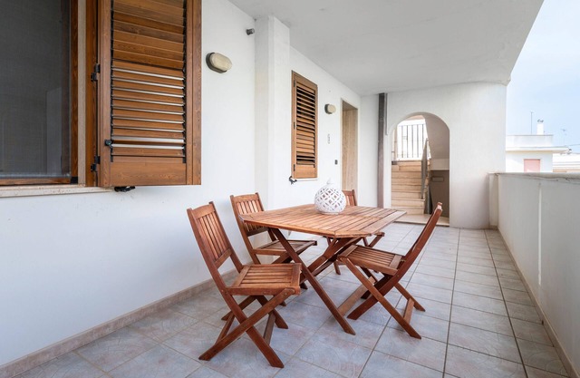 Apartment 'Otranto - Apt 1' with Shared Terrace, Wi-Fi and Air Conditioning