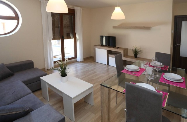 Apartment-Private Bathroom