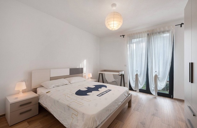 Apartment 'Robin' with Shared Garden, Wi-Fi and Air Conditioning