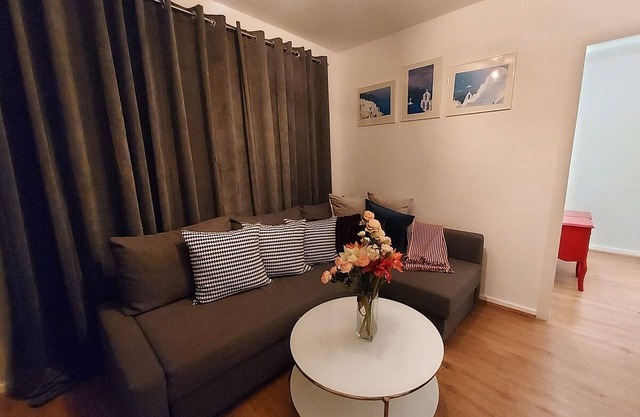 Apartment 'Schlosspark 1' with Wi-Fi