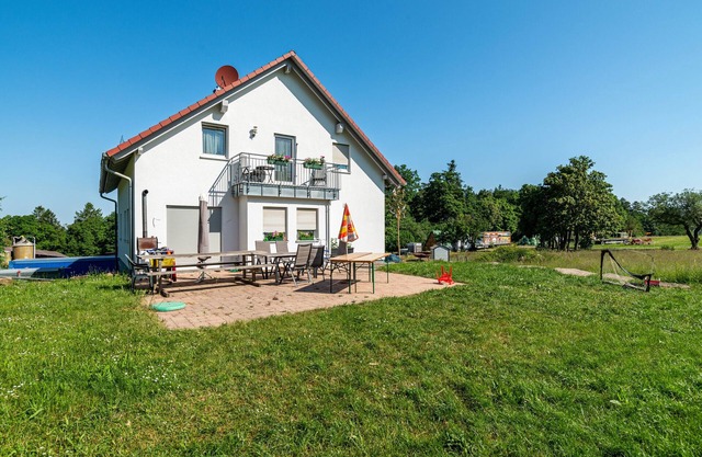Apartment "Schwalbenhof Dreßler und Duss für 6 Personen" with Balcony & Wi-Fi