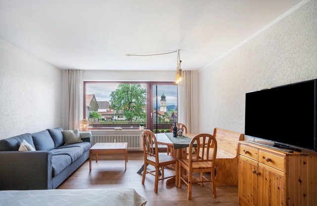 Apartment "Seehenswert" with Mountain View, Shared Pool & Wi-Fi