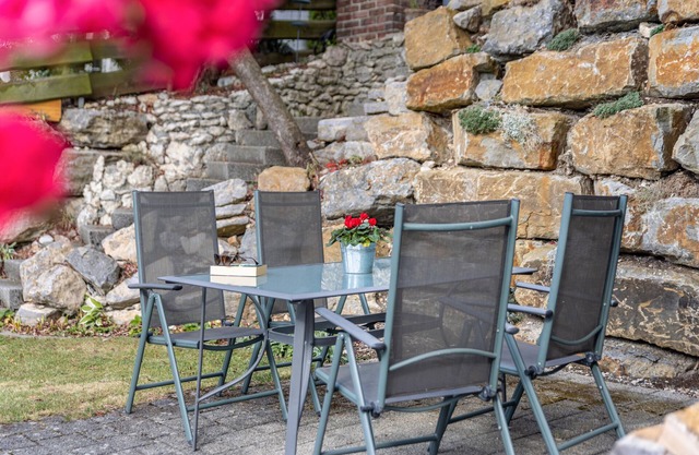 Apartment "Südalb" with Shared Garden & Wi-Fi