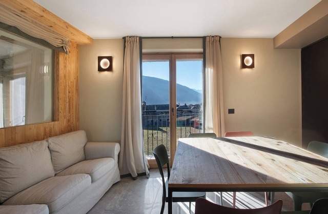 Apartment 'Viez' with Mountain View, Balcony and Wi-Fi