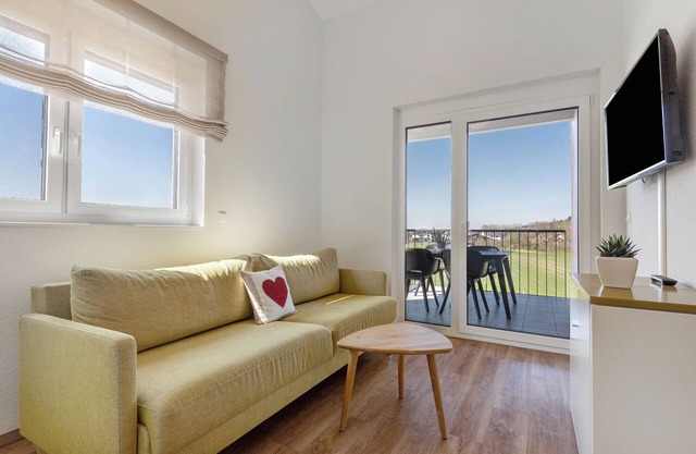 Apartment 'Vogesenblick' with Balcony and Wi-Fi