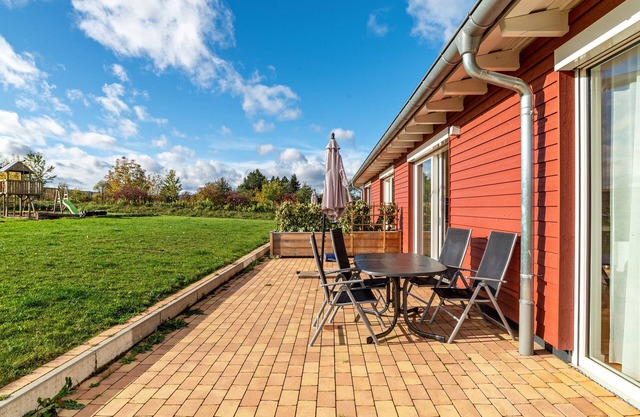 Apartment 'Winter' with Shared Pool, Private Terrace and Wi-Fi