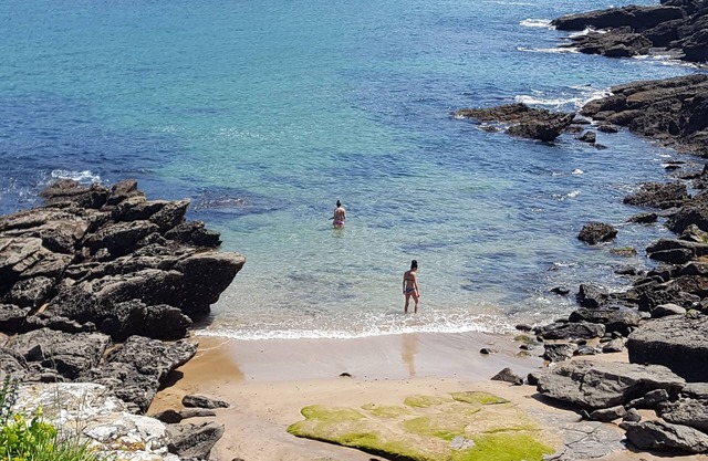 Apartment with garden in Sonabia beach-Fantastic views Mountain and devil's eyes