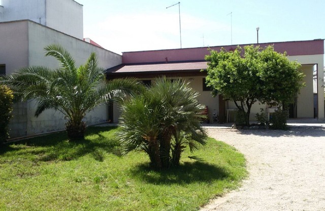 Apartment with garden